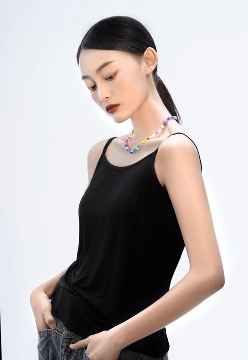 garment image