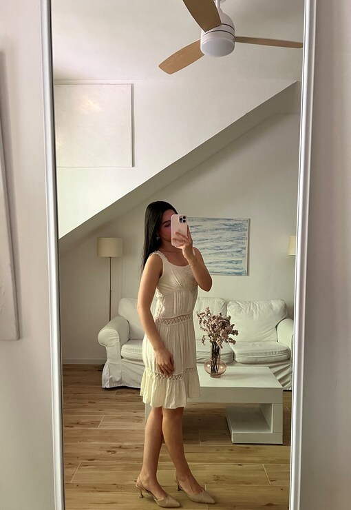 garment image
