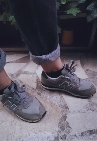 VINTAGE NEW BALANCE 574 TRAINERS