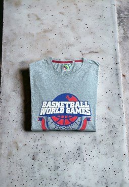 Vintage Men's 90s Basketball Spell Out Tshirt 