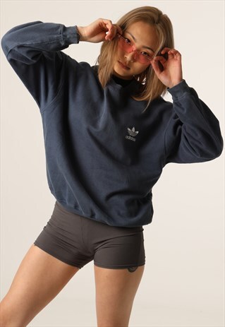 VINTAGE ADIDAS EMBROIDERED LOGO SWEATSHIRT