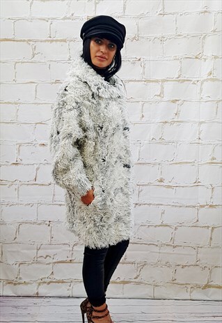VINTAGE GREY AND WHITE FAUX FUR COAT