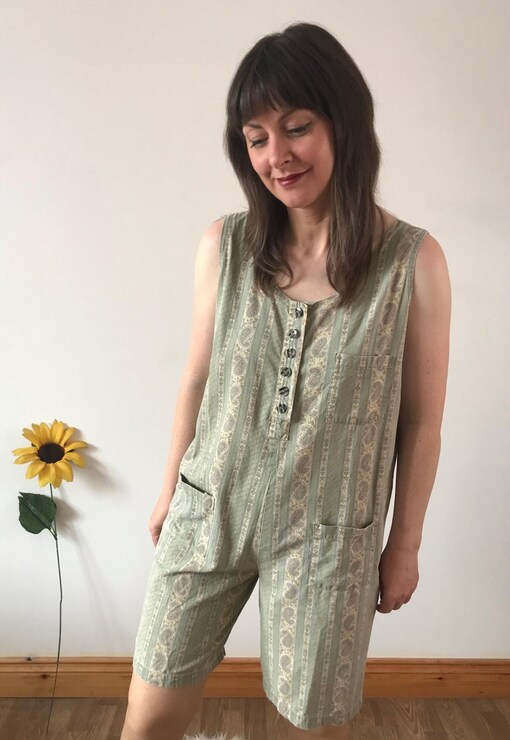 garment image