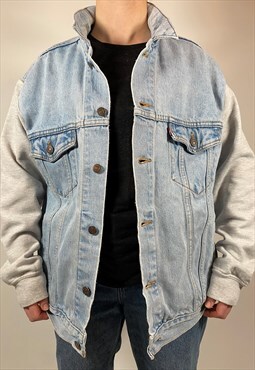 Vintage Levis denim trucker jacket 