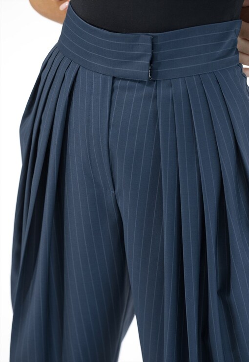 garment image