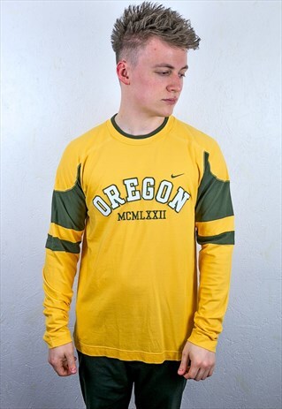VINTAGE NIKE SWEATSHIRT