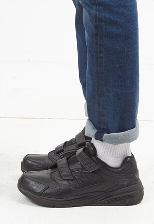 VINTAGE BLACK NEW BALANCE LEATHER TRAINERS