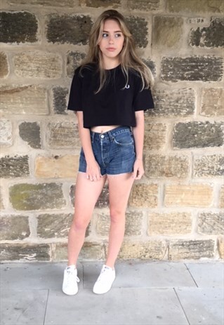 LEVI 501 CUT OFF DENIM SHORTS