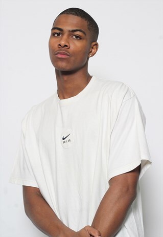 VINTAGE NIKE AIR BADGE T-SHIRT WHITE (RTRN)