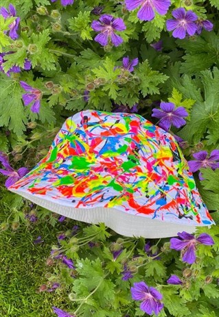 WHITE UV SPLATTER PAINT BUCKET HAT