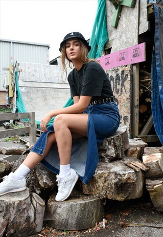 BEAUTIFUL 90S TOMMY HILFIGER LONG DENIM MAXI SKIRT