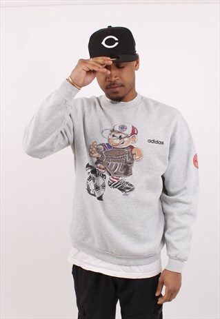 VINTAGE ADIDAS FC BAYERN MUNICH GRAPHIC GREY SWEATSHIRT