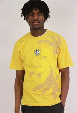 VINTAGE NIKE BRAZIL TSHIRT