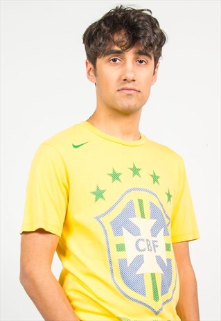 RETRO NIKE T-SHIRT BRAZIL FOOTBALL SOCCER