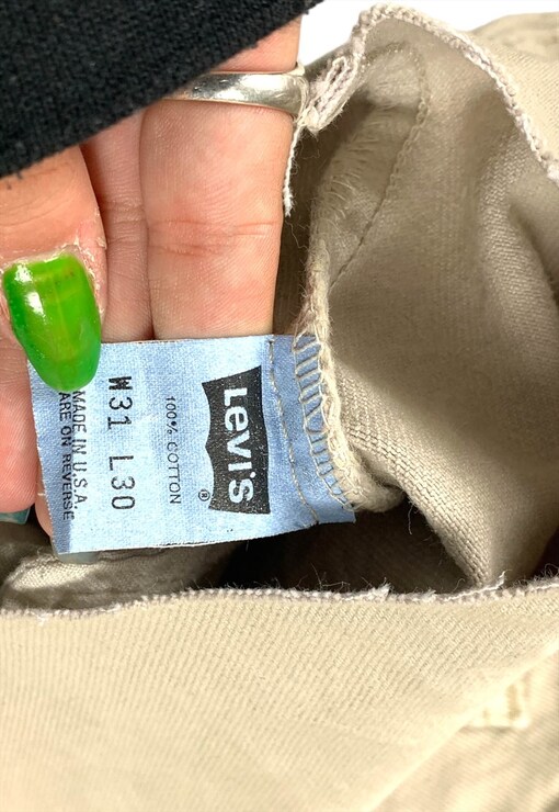garment image