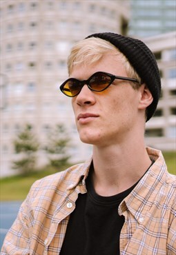 Retro Sunglasses in Black frame with Yellow lens