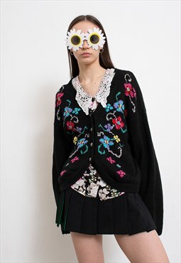 Vintage Cardigan Jacket Black Knitted Floral Roses 90s