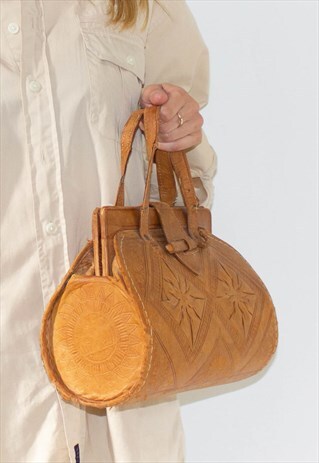 VINTAGE 90'S LEATHER BARREL HAND BAG