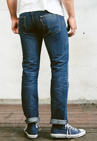 VINTAGE LEVIS 501 JEANS