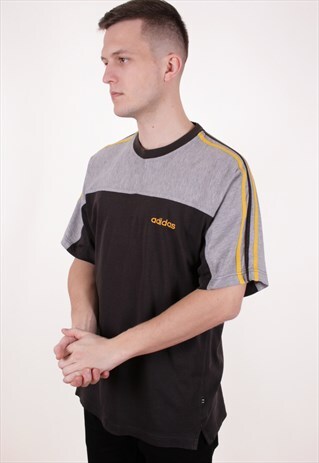 90S VINTAGE ADIDAS T-SHIRT AA8938