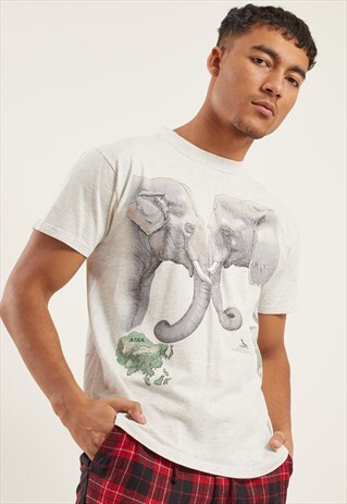 VINTAGE AFRICA ELEPHANT GRAPHIC T-SHIRT