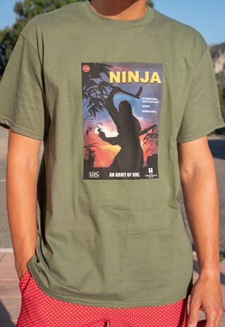 SHORT SLEEVED T-SHIRT IN WHITE WITH LETHAL NINJA PRINT