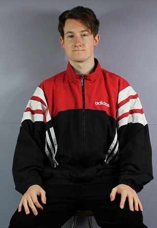 VINTAGE ADIDAS WINDBREAKER JACKET IN RED AND BLACK WITH ZIP