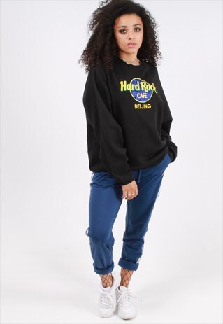 VINTAGE HARD ROCK CAFE EMBROIDERED BEIJING SWEATSHIRT