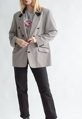 VINTAGE 80S CHECKERED OVERSIZED BLAZER WITH CONTRAST COLLAR