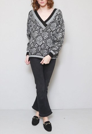 VINTAGE 1980'S GREY AND BLACK GLITTERY ROSE PATTERN JUMPER