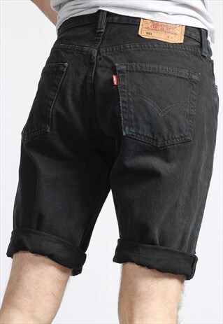 VINTAGE LEVI'S DENIM SHORTS