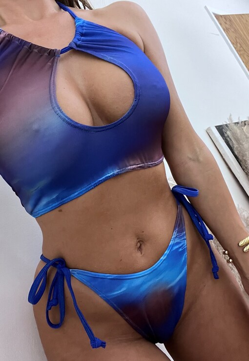 garment image