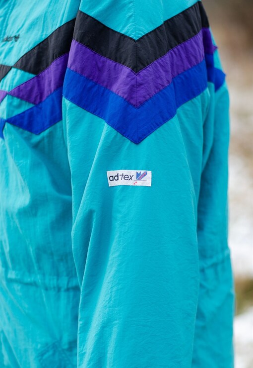 garment image