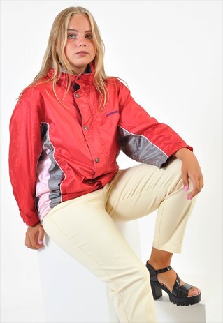 VINTAGE WINDBREAKER JACKET IN RED