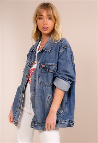 VINTAGE 90S OVERSIZED BLUE LEVI'S DENIM JACKET