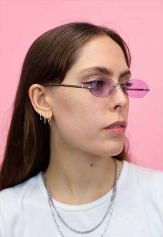 SKINNY OVAL SHAPED RETRO SUNGLASSES IN PURPLE