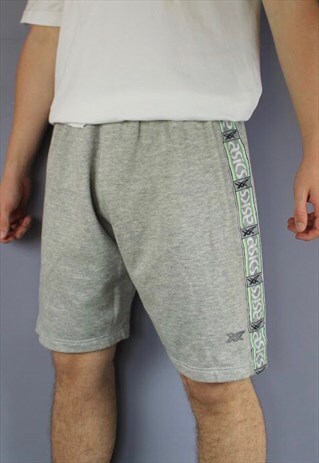 VINTAGE ASICS COTTON SHORTS IN GREY WITH LOGO TAPING AND DRA