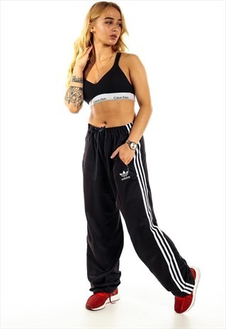 VINTAGE ADIDAS TRACKSUIT BOTTOMS TR77