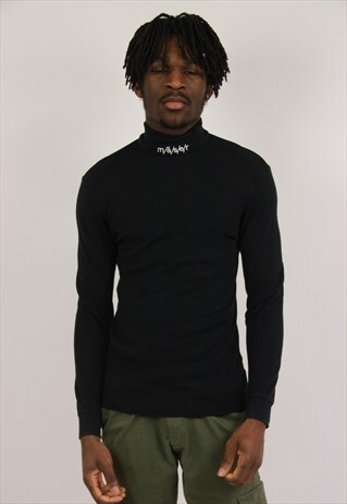 VINTAGE BLACK POLO NECK TSHIRT
