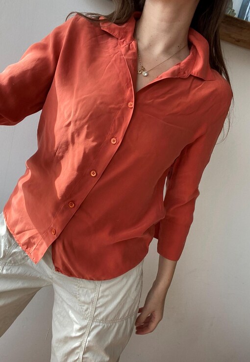 garment image