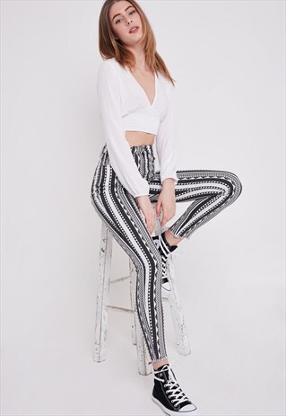 ASYMMETRIC SKINNY JEANS - WHITE AND GREY AZTEC PATTERN