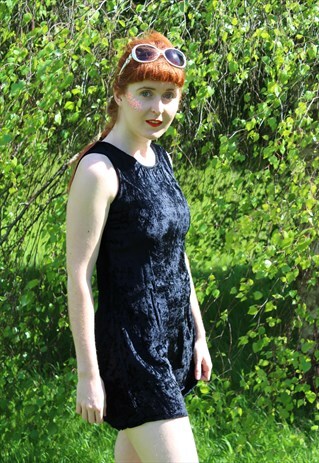 VINTAGE 90S BLACK VELVET MINI DRESS