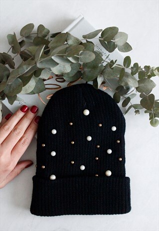 BLACK FAUX PEARL GOLD BEAD RIBBED KNITTED BEANIE HAT