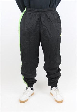 VINTAGE PUMA BLACK SHELL TRACKSUIT BOTTOMS