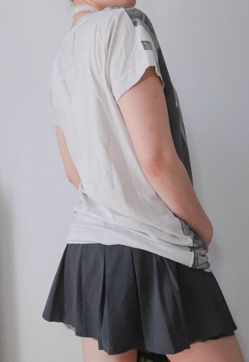 garment image