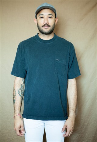 90S MINIMALIST SPORTSWEAR FADED BLACK SHORT SLEEVE TEE
