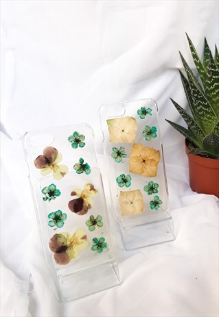 IPHONE 7 AND IPHONE 8 PRESSED FLOWER CASES/ COVERS