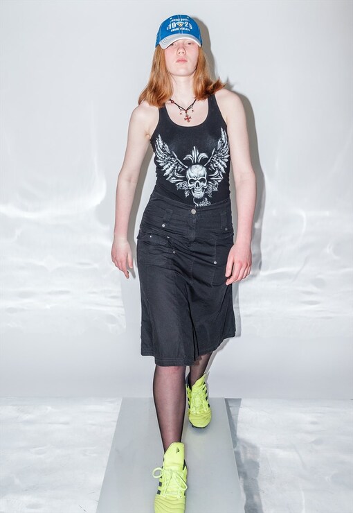 garment image