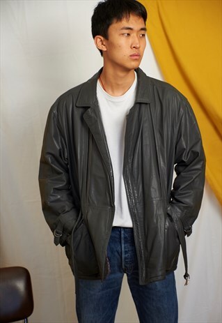 VINTAGE 80S / 90S LEATHER JACKET WITH BELT