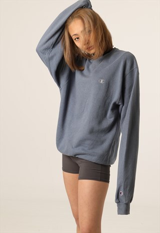 VINTAGE CHAMPION EMBROIDERED LOGO SWEATSHIRT